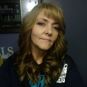 Meet your Posher, Pam